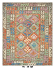 Killim Pastel Multicolor Area Rug – Geometric Tribal Medallion Design – 4'11" x 6'5"