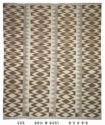 Neutral Brown Tribal Kilim Area Rug – 8'3" x 9'6" –