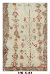 Moroccan Floral Runner Rug 3'7" x 6'2"  |  Ivory Pink Shag Pattern