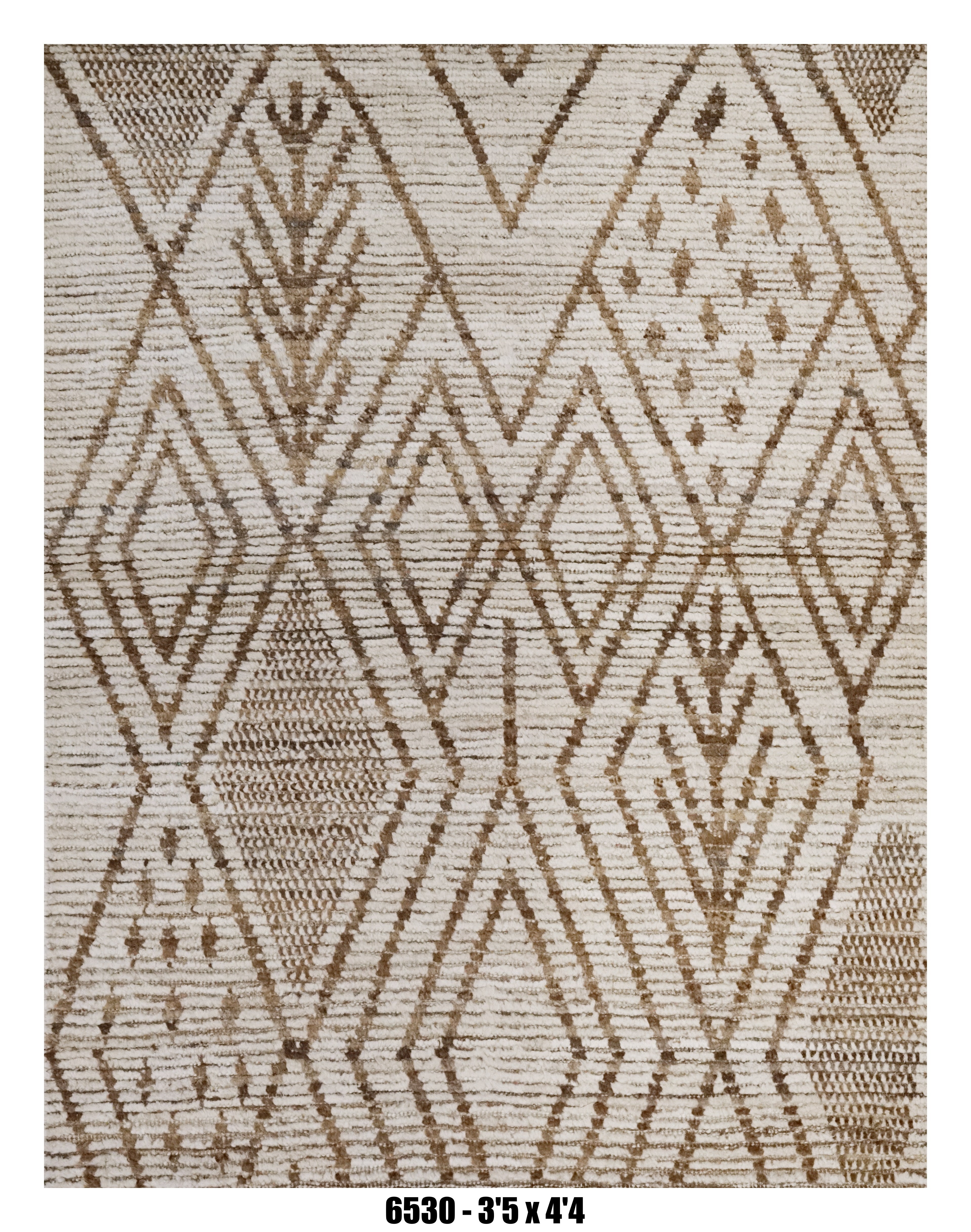 Moroccan Tribal Area Rug 3'5" x 4'4" | Neutral Ivory Taupe Diamond Pattern