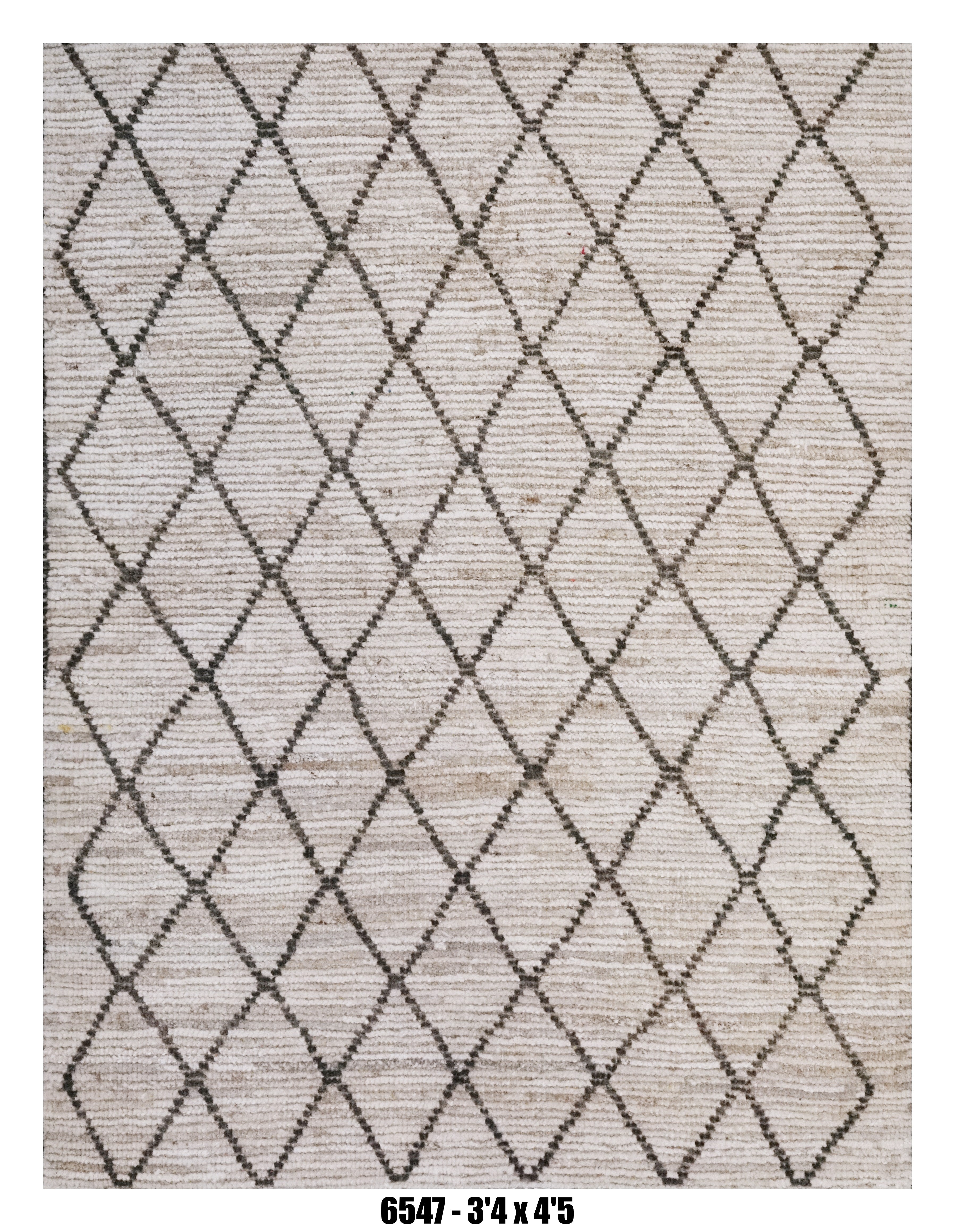 Moroccan Diamond Area Rug 3'4" x 4'5" – Neutral Ivory Black Lattice Pattern