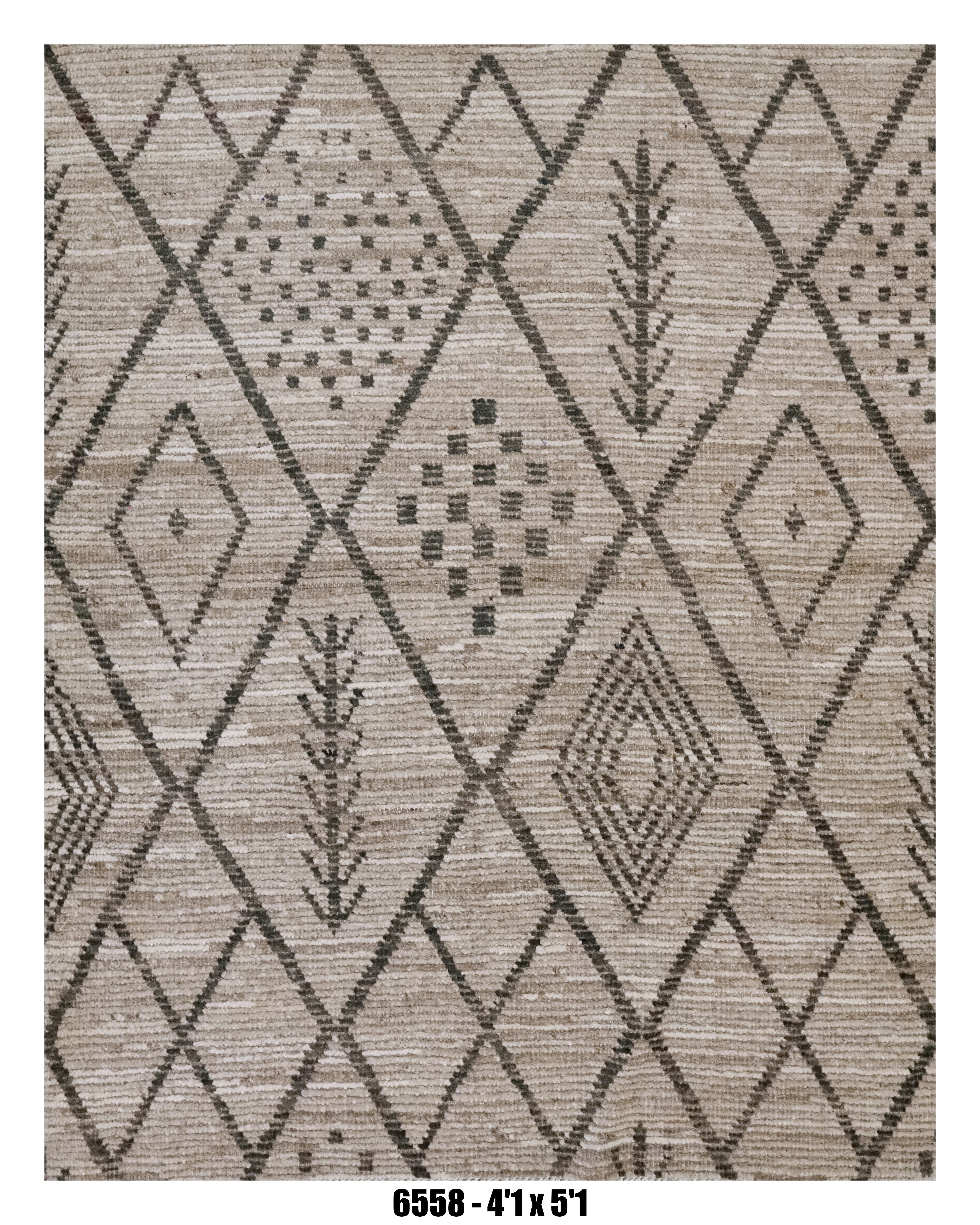 Moroccan Tribal Area Rug 4'1" x 5'1" – Neutral Ivory Taupe Diamond Pattern